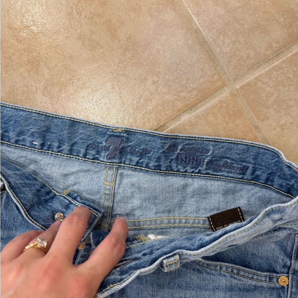 7 For All Mankind Light Blue Distressed Denim Cutoff Shorts - Picture 2 of 4